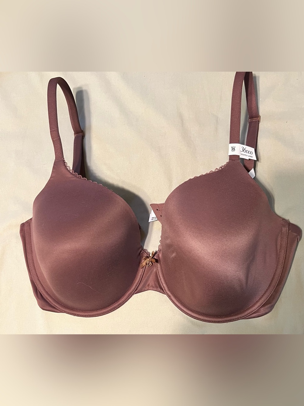 Victoria's Secret Body By Victoria Lightly Lined Bra 36DDD NWT